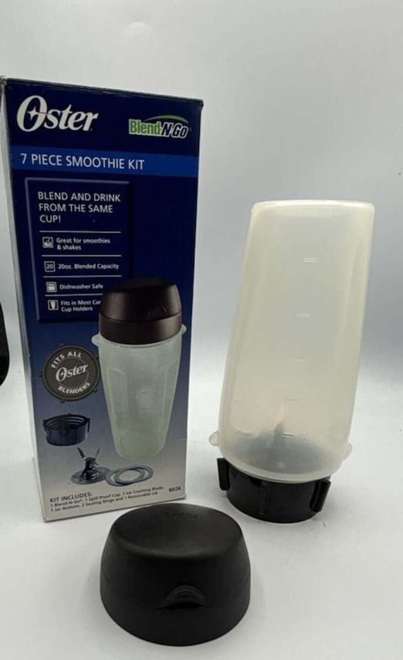 Oster Blend N Go 7 Piece Smoothie Kit 20oz